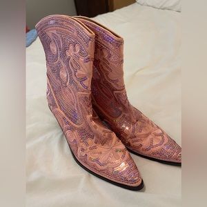 Helens heart pink sequin boots. Worn once for a costume in excellent condition.